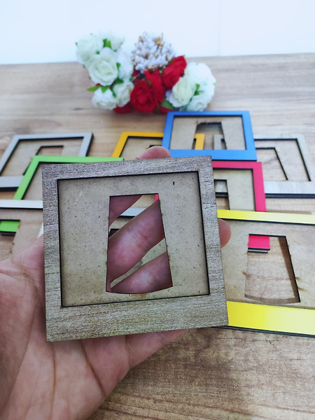 Toptan 10 Adet Renkli Mini Ahşap Fotoğraf Çerçevesi – Bebek, Sevgili ve Anı Dekoratif Set 10 Paket