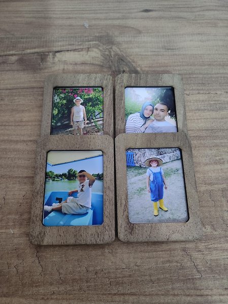 8 Adet 7x9.5 cm Kişiye Özel Resimli Ahşap Buzdolabı Magneti (Fotoğraf Dahil)