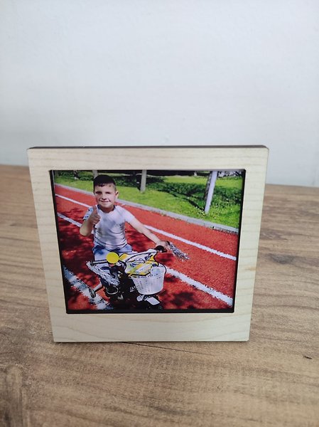 Miracix MRCTPTN54 Toptan Ahşap Renkli (Fotoğraf Dahil) Polaroid Mini Fotoğraf Çerçevesi - 9x9cm Kahverengi-10 Adet